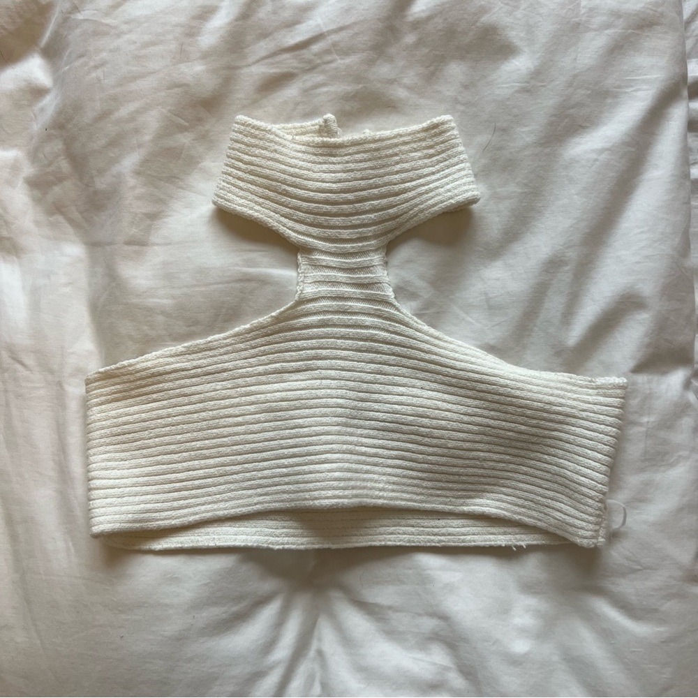 White crop with high neck (never worn)